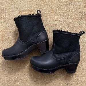 No 6 mid heel shearling boot